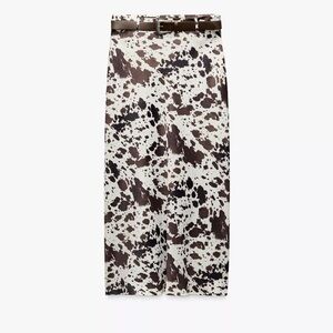 Stylish Brown and white  Patterned Skirt